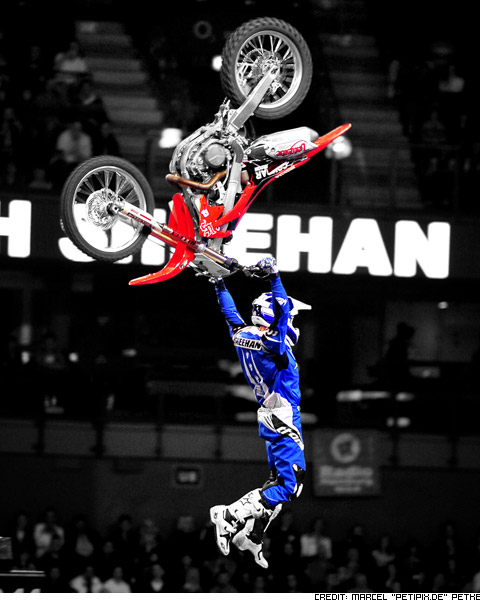 Josh Sheehan wins Night of the Jumps in Hamburg 2011